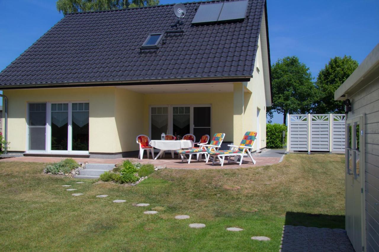 Ferienhaus Ellernblick Mit Sauna Steffenshagen ภายนอก รูปภาพ